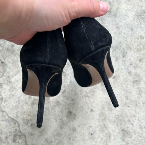 Jimmy Choo Jasmine Black Suede pump with crystals, size 37 - Picture 8 of 12